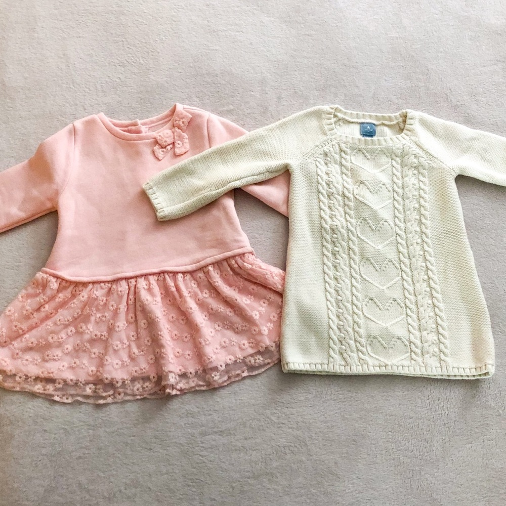 Bundle of 2 girls sweater dresses - baby gap